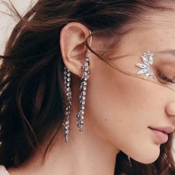 Free People Judy Pearl Ear Chain Cuff Gold Earring Dangle Rhinestone Ear Party - Picture 5 of 11